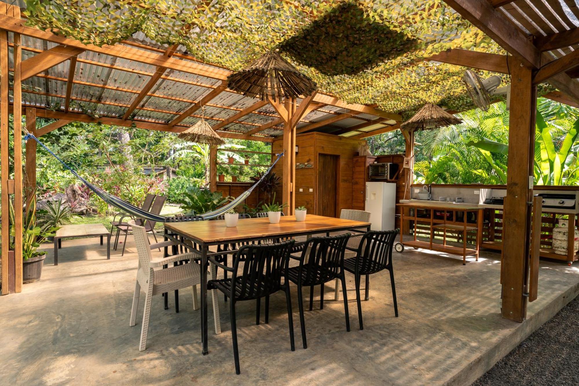 Feeling Trees Jungle Lodge Cabuya  外观 照片