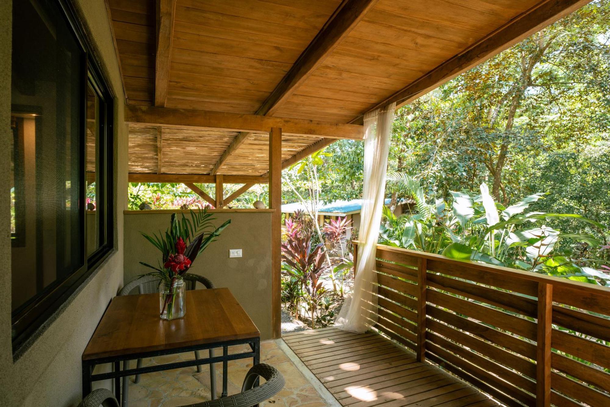 Feeling Trees Jungle Lodge Cabuya  外观 照片